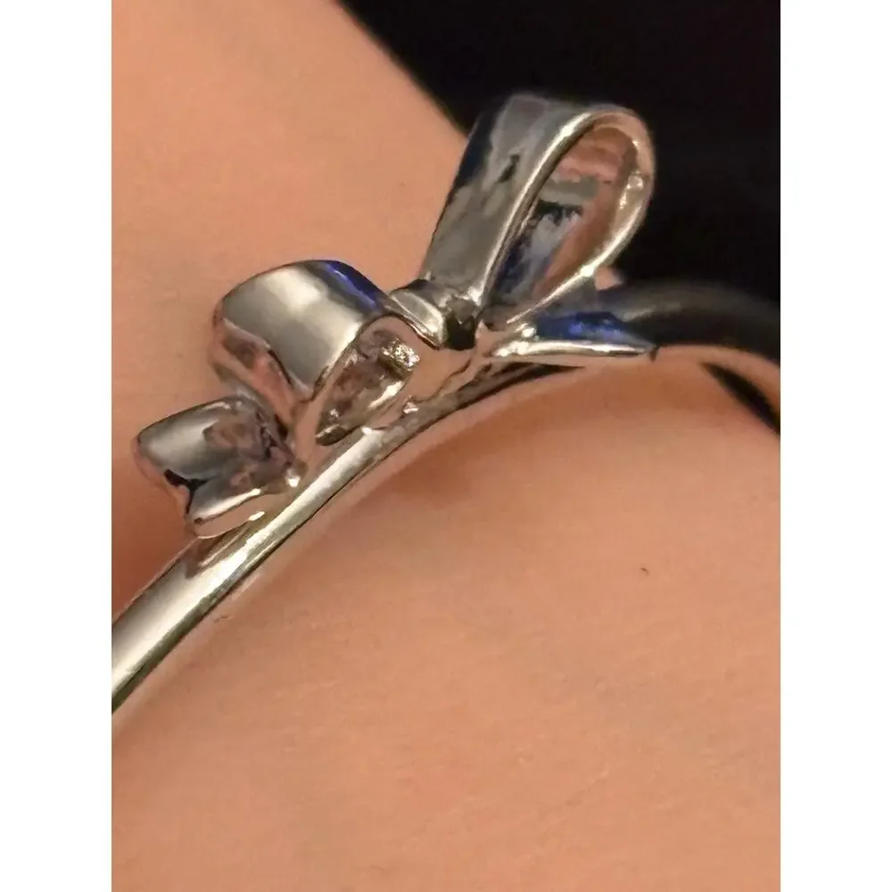 Vintage Kate Spade Bow Hinged Bangle 6.75”